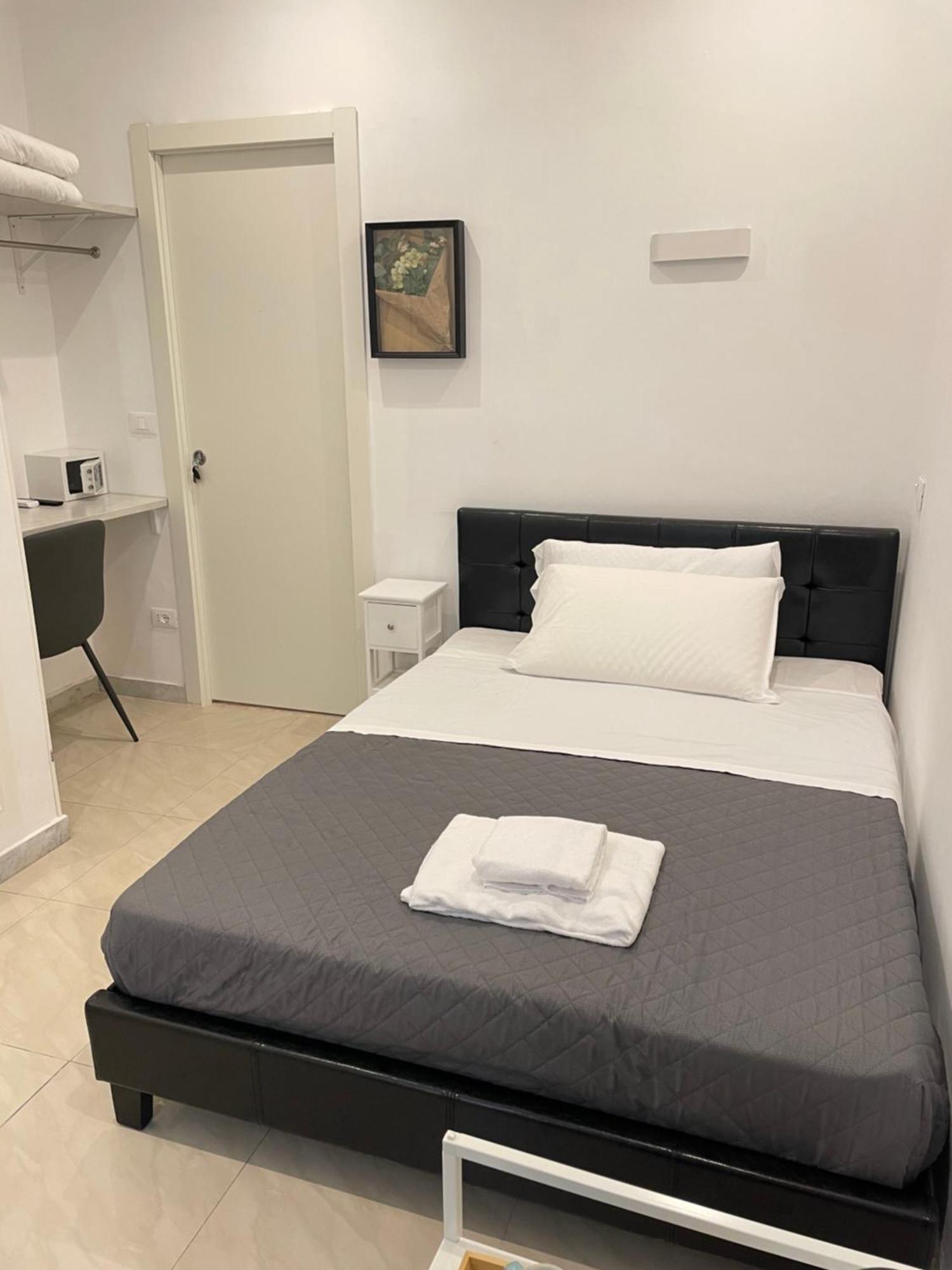 The Room 115 로마 외부 사진